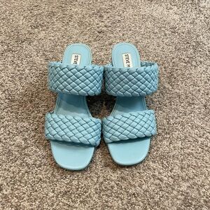 Steve Madden blue heels
